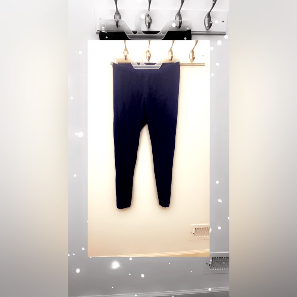 Dark blue leggings